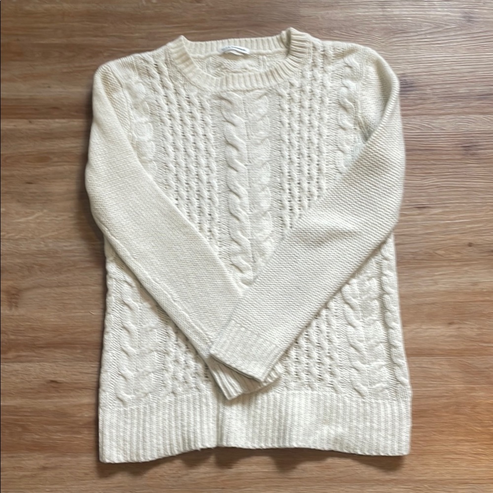 Club Monaco Cream Cable Knit Sweater